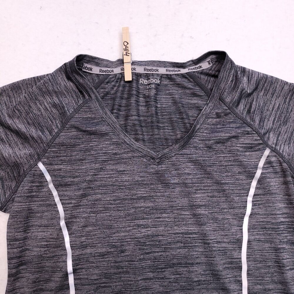 Reebok Pullover Short Sleeve Active T Shirt Womens Size Small S Gray